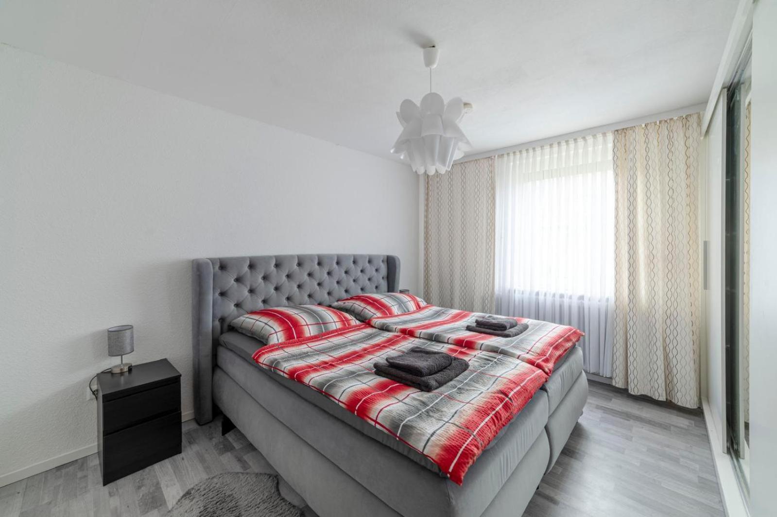 Cozy Villa With Garden, Balcony And Parking Area In Duesseldorf Ngoại thất bức ảnh